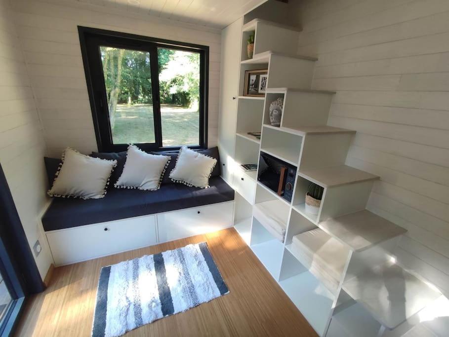 Tiny House Chez Caroline Villa Gaillan-en-Medoc Exterior photo